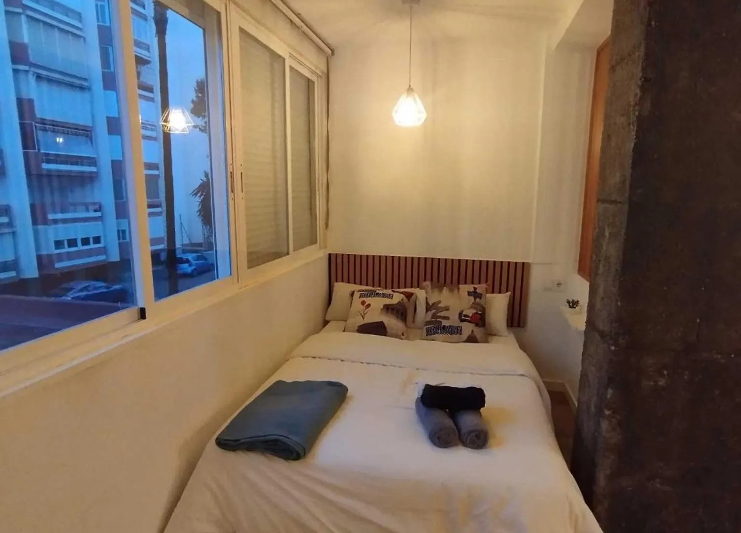 Super Loft Plazamar Torre Del Mar 2 Huesped Playa Apartamento
